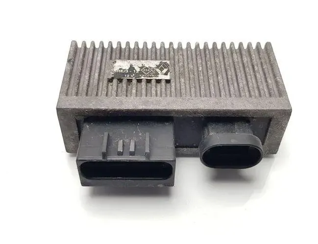 RENAULT Megane 1 generation (1995-2003) Aizdedzes sveces 7700100703 32273482