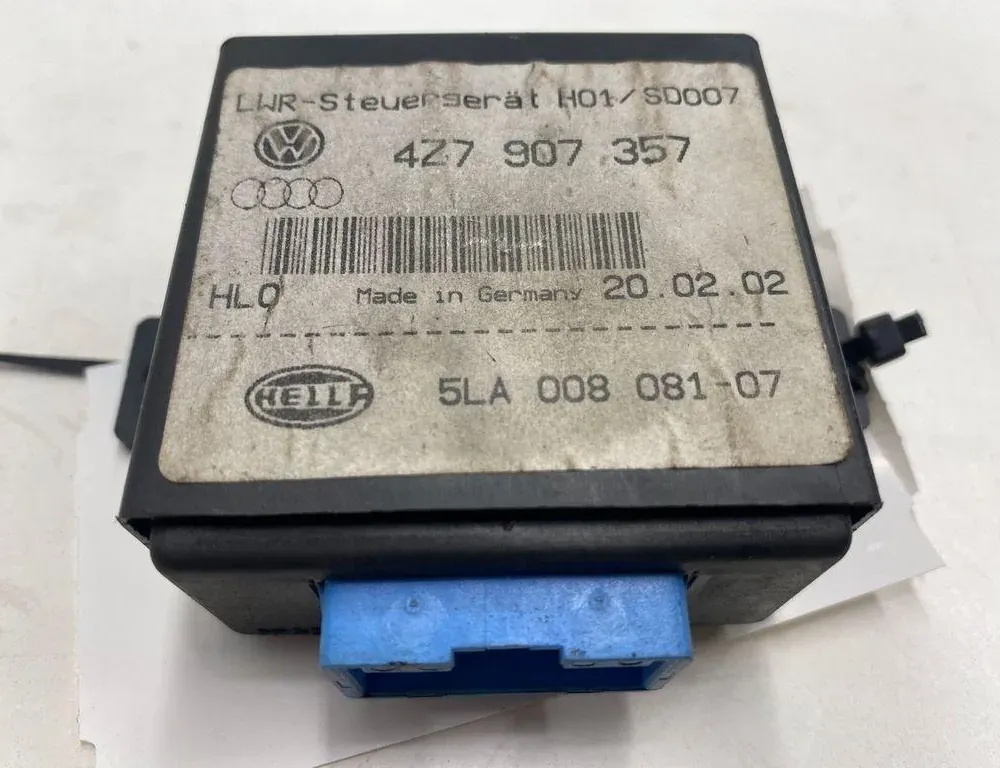 AUDI A4 B7/8E (2004-2008) Lukturu vadības bloks 4Z7907357 33272414