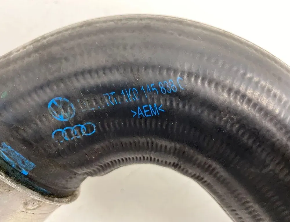 VOLKSWAGEN Touran 1 generation (2003-2015) шланг радиатора интеркулера 1K0145838C 33274795