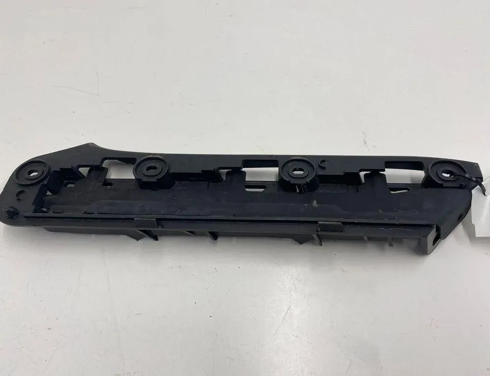 VOLKSWAGEN Touran 1 generation (2003-2015) Priekšējā labā bufera stiprinājums 1T0807936 33274838