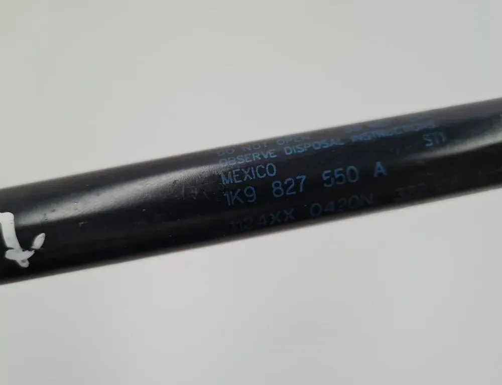 VOLKSWAGEN Golf 5 generation (2003-2009) Right Side Tailgate Gas Strut 1K9827550A 33276026