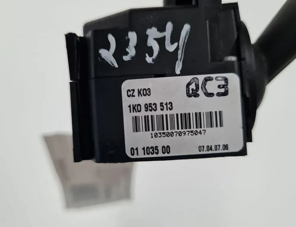 VOLKSWAGEN Golf 5 generation (2003-2009) Pagrieziena rādītāja slēdzis 1K0953513 33276288