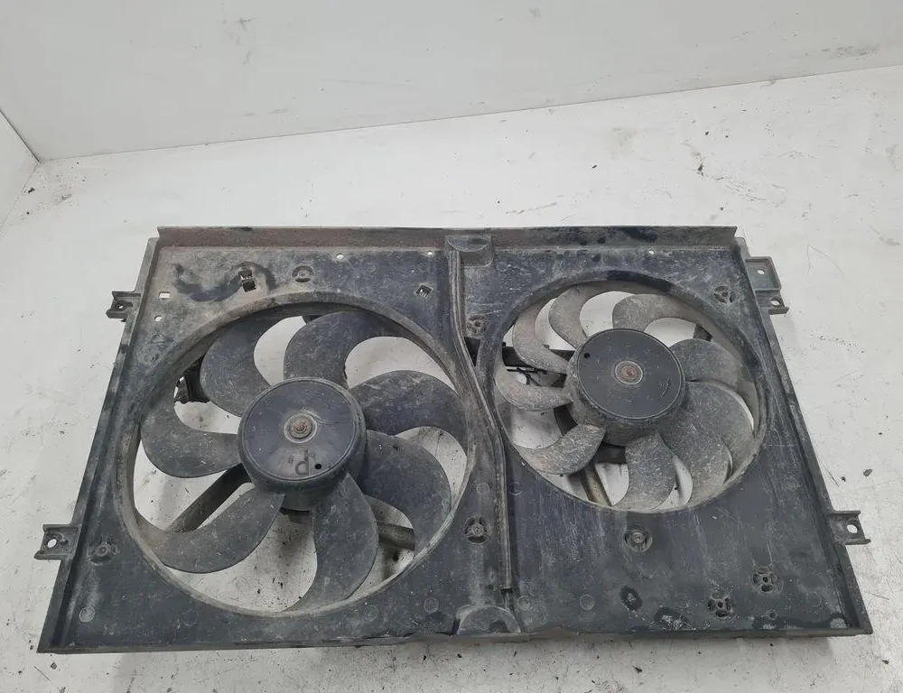 VOLKSWAGEN Golf 5 generation (2003-2009) Диффузор 1J0121207M 33281052