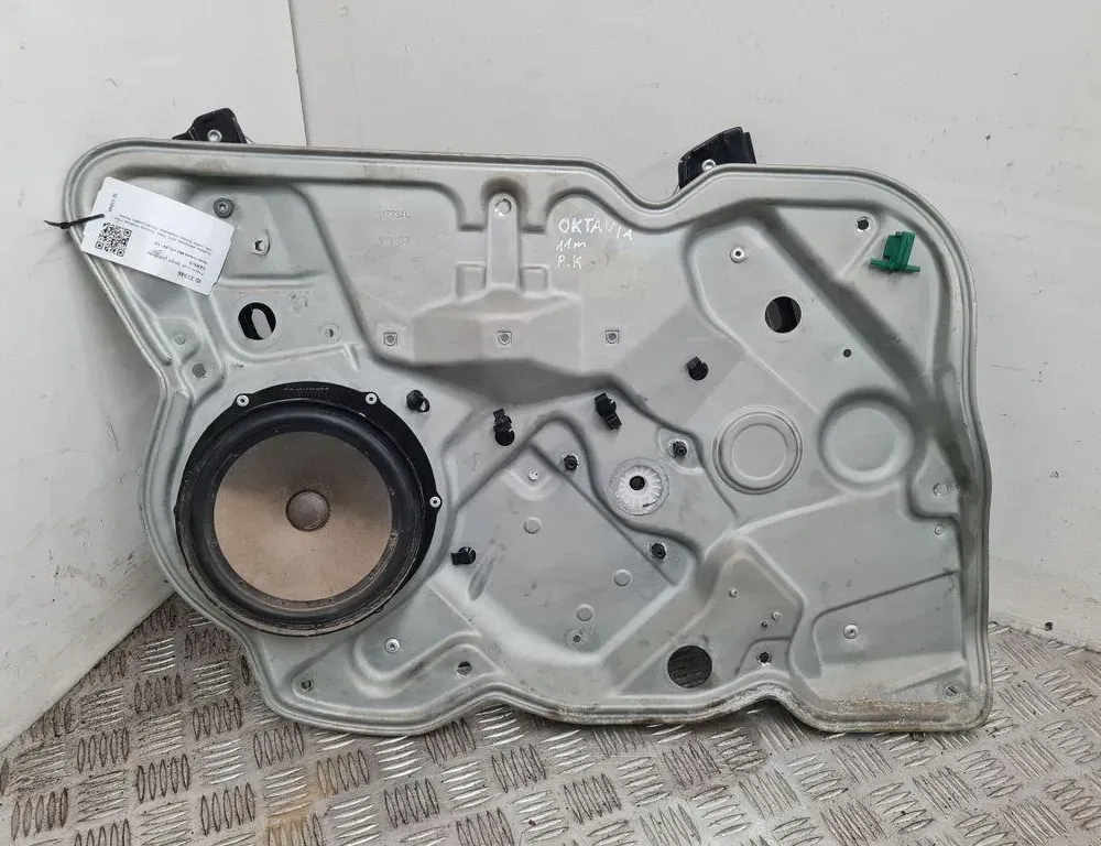 SKODA Octavia 2 generation (2004-2013) Front Left Door Window Regulator 117734L 33299401