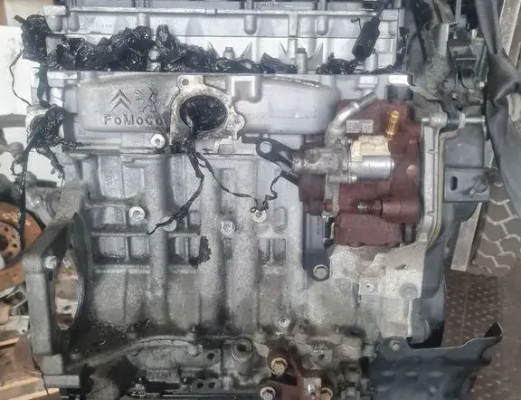 VOLVO V40 Cross Country 1 generation (2012-2020) Dzinējs D4162T 33307947