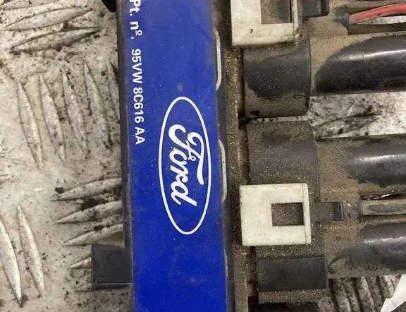 FORD Galaxy 3 generation (2015-2024) Dzesēšanas ventilatora relejs 7M0000317D 33309072