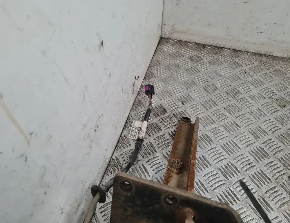 OPEL Astra H (2004-2014) Removable trailer hitch 33309505