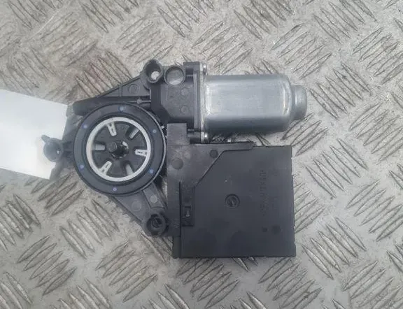 VOLKSWAGEN Touran 1 generation (2003-2015) Priekšējo kreiso durvju logu pacēlāja motorīts 1T0959701 33309934