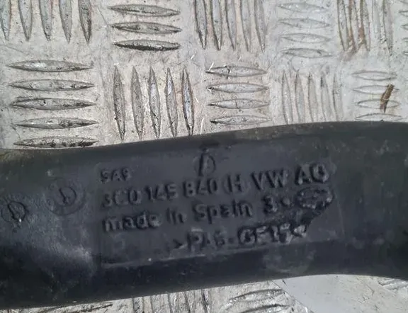 VOLKSWAGEN Passat B7 (2010-2015) Другие трубы 33311061