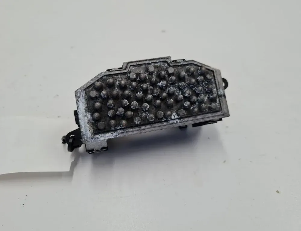 VOLKSWAGEN Passat B7 (2010-2015) Реле вентилятора печки салона 3C0907521B 33388955