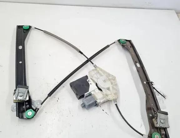 VOLKSWAGEN Golf 6 generation (2008-2015) Priekšējo labo durvju logu pacēlājs 1K5837402AN 33390783