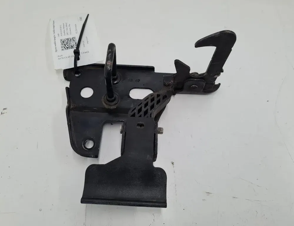 AUDI A6 C6/4F (2004-2011) Bonnet Lock 4F0823480B 33390948