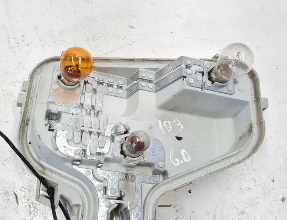 AUDI A3 8P (2003-2013) Rear light contacts 8P0945258 33391914