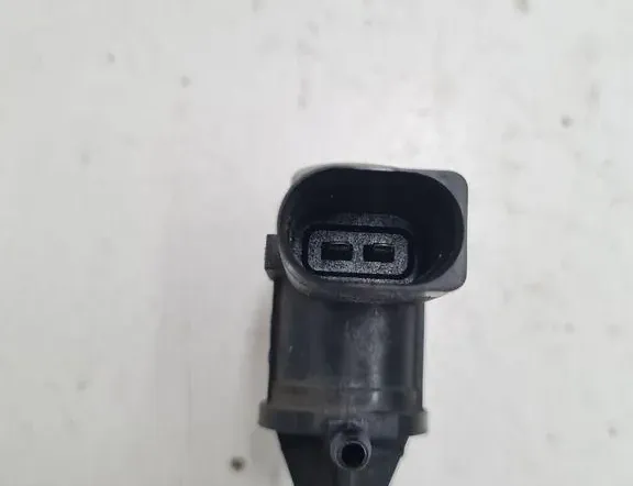 AUDI A6 C6/4F (2004-2011) Solenoid Valve 1J0906283C 33392330