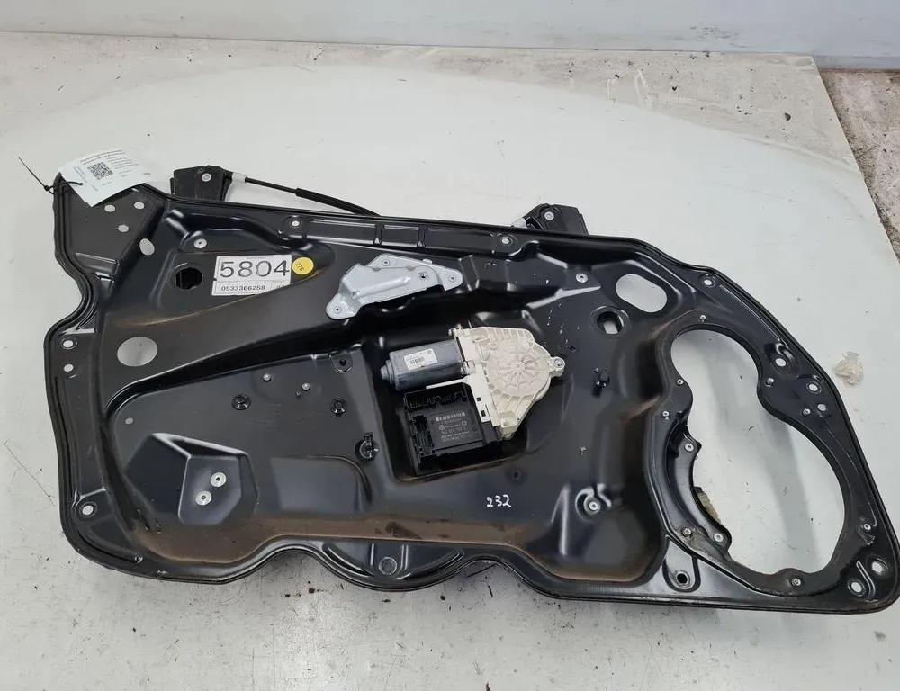 VOLKSWAGEN Passat B6 (2005-2010) Стеклоподъемник передней левой двери 3C2837756F,1K0959702K 33392627