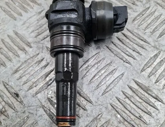 SKODA Octavia 2 generation (2004-2013) Форсунка 038130073BN 33393548