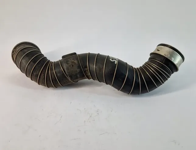 MERCEDES-BENZ C-Class W203/S203/CL203 (2000-2008) Gaisa ieplūdes šļaukas / trubas A2035280782 33688701