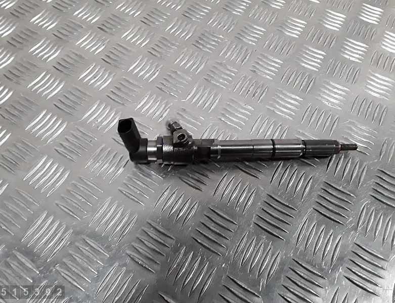 VOLKSWAGEN Caddy 3 generation (2004-2015) Инжектор для масла 03l130277b 33473813