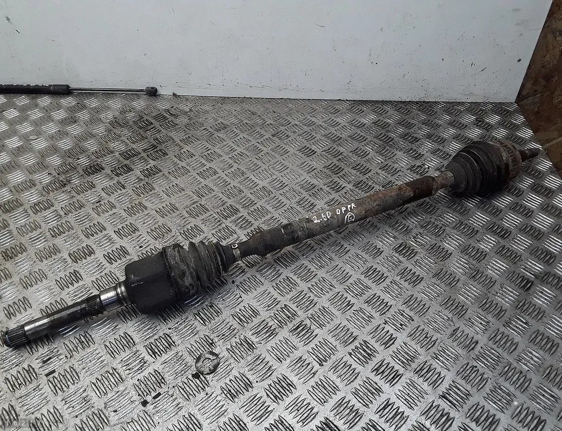 LAND ROVER Defender 1 generation (1983-2016) Priekšējā kreisā pusass 33516226