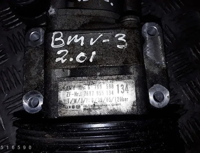 LAND ROVER Defender 1 generation (1983-2016) Насос гидроусилителя 6769598 33525383