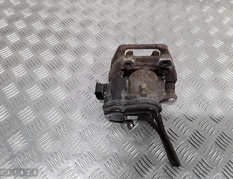 FORD Transit 4 generation (2013-2024) Aizmugurējais kreisais bremžu suports 32349660a 33573954