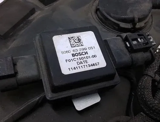 PORSCHE Cayenne 958 (2010-2018) AdBlue tvertne 7P0131877C 20521370