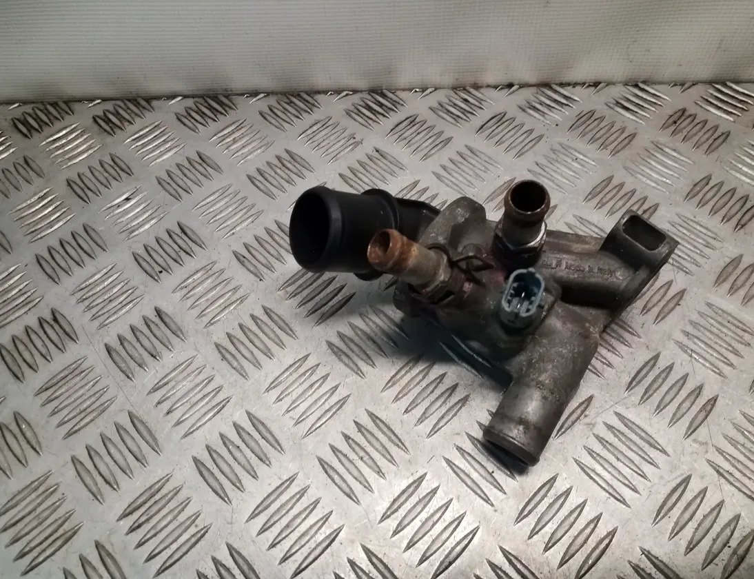 CHRYSLER Voyager 5 generation (2007-2020) Thermostat 33523130