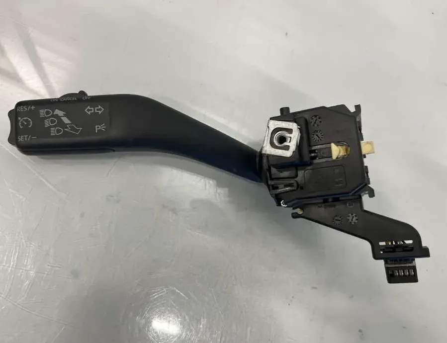 SKODA Octavia 2 generation (2004-2013) Переключатель света 1k0953513g9b9,1k0953519j9b9 33562916