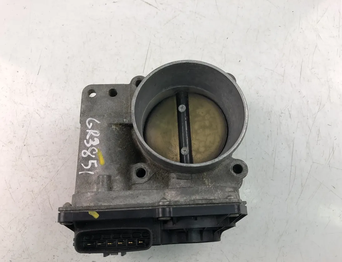 VOLVO V50 1 generation (2003-2012) Droseļvārsts 8677694 17080567