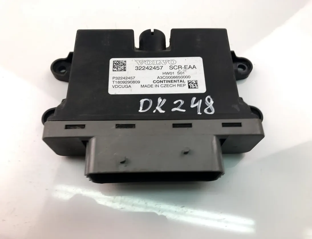 VOLVO S90 2 generation (2016-2023) Vadības bloks 32242457 17643254
