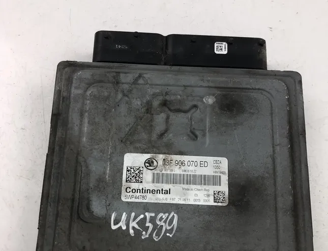 VOLKSWAGEN Polo 5 generation (2009-2017) Motora vadības bloks 03F906070ED 23415666