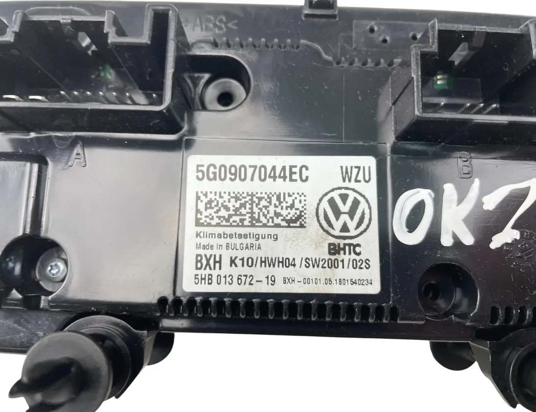 VOLKSWAGEN Golf 7 generation (2012-2024) Klimata kontroles modulis 5G0907044EC 33124075