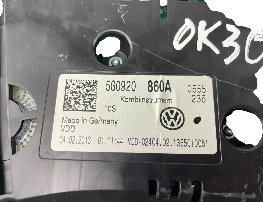 VOLKSWAGEN Golf 7 generation (2012-2024) Спидометр 5G0920860A 33387791