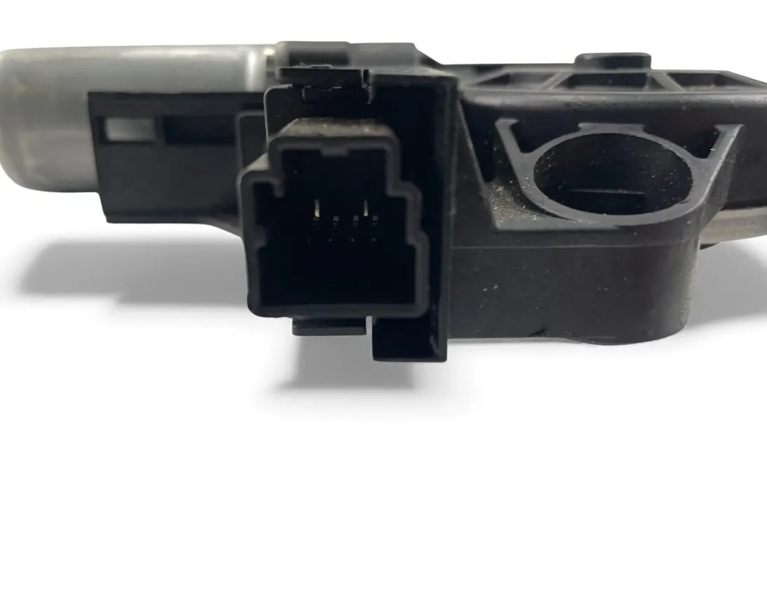 VOLVO V70 3 generation (2007-2020) Front Right Door Window Control Motor 970714-102 33479321