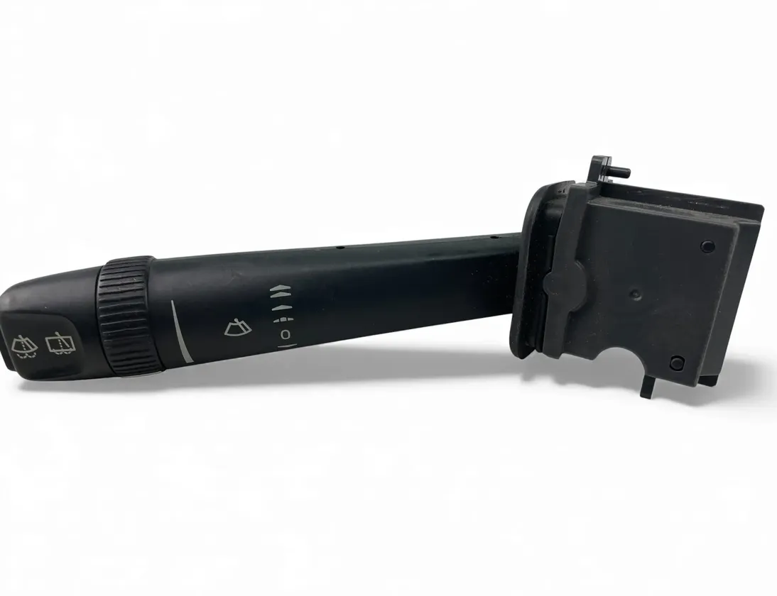 VOLVO V70 2 generation (2000-2008) Stikla tīrītāja rokturis 9452391 33501378