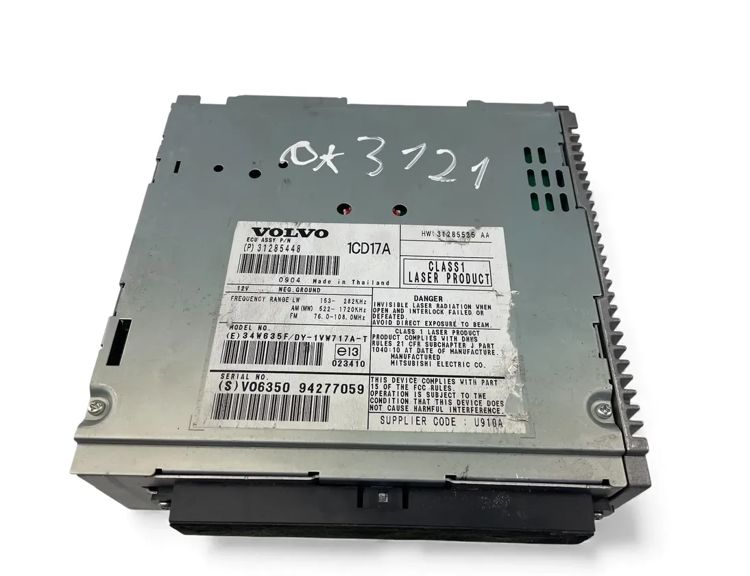 VOLVO V50 1 generation (2003-2012) Music Player Without GPS 31285448 33510020