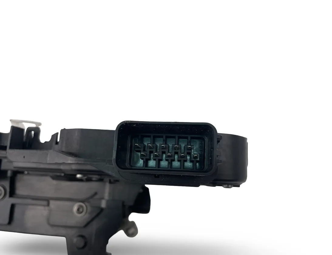 VOLVO XC70 2 generation (2000-2007) Замок двери передний правый 31253678 33544825