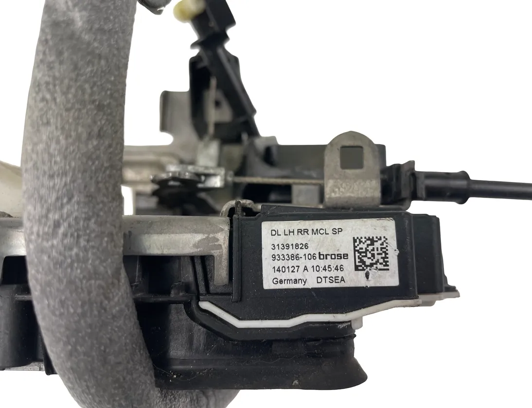 VOLVO V40 2 generation (2012-2020) Замок задней левой двери 31391826 33557517