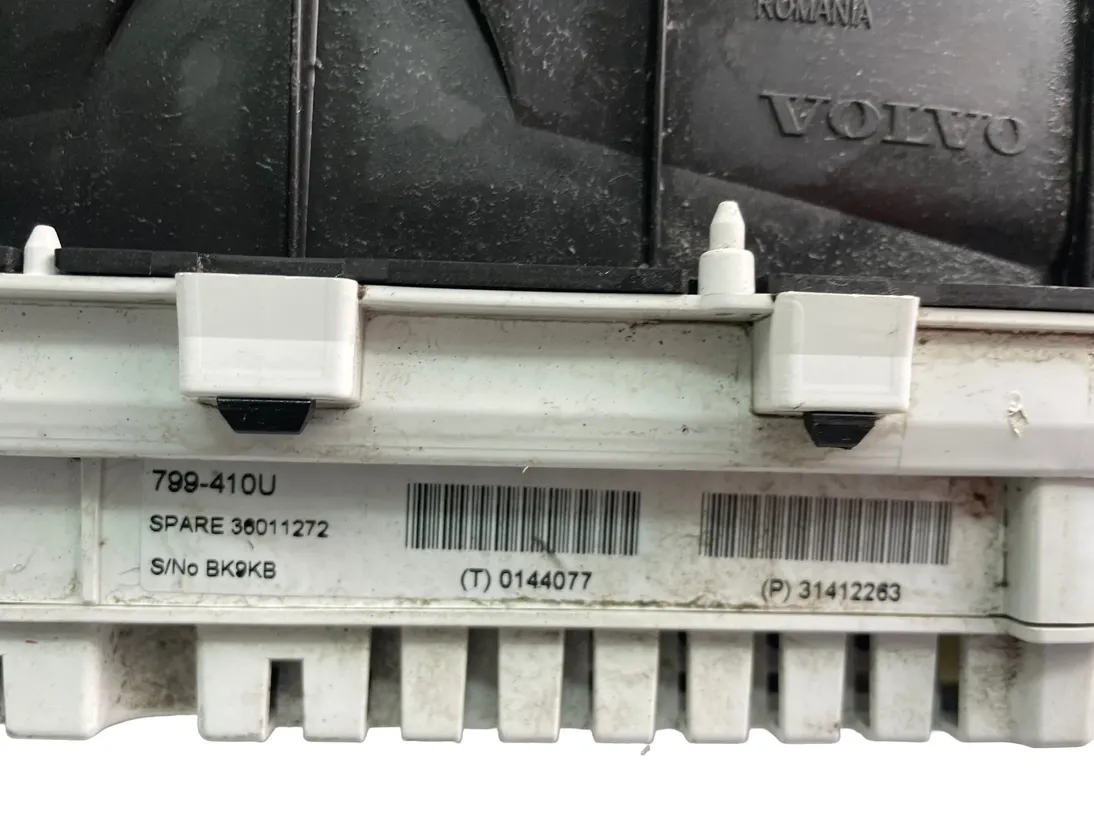 VOLVO S60 2 generation (2010-2020) Speedometer 31412263 34065572