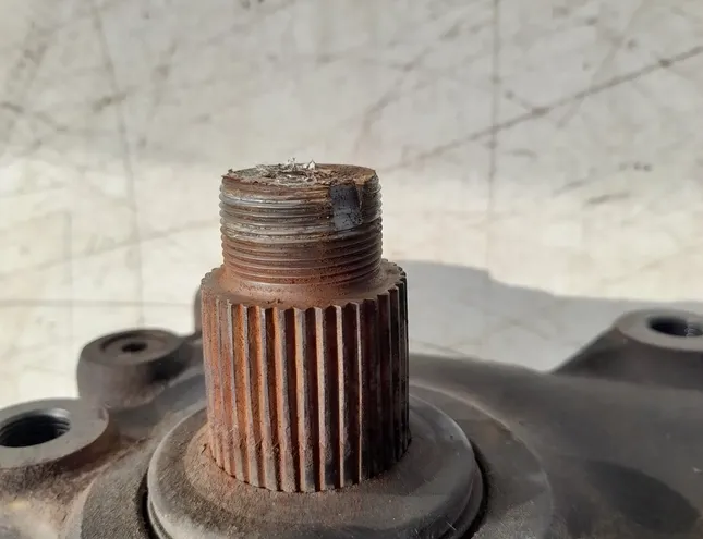 IVECO EuroCargo I-III (1991-2015) Stūres statne/reika 504144172,Damaged.,Onlyforspareparts. 26366165