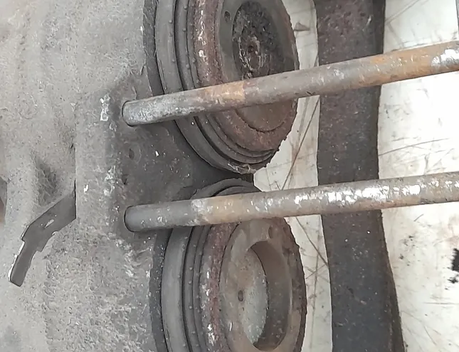 IVECO EuroCargo I-III (1991-2015) задний правый суппорт 504234210 27999577