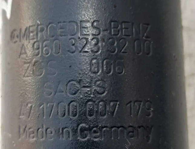 MERCEDES-BENZ ACTROS MP4 (2011-present) Priekšējais labais amortizators A9603233200,9603233200,471700007179,471700007179,A9603233200 30375069