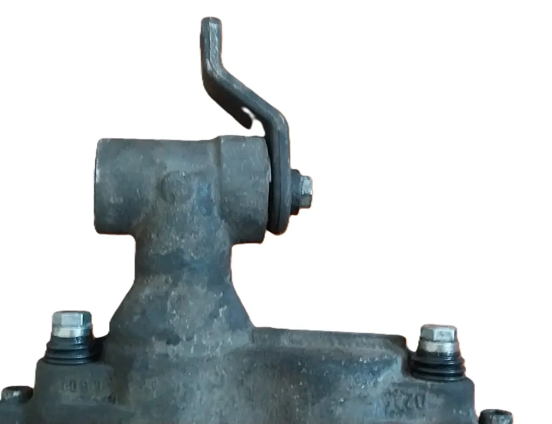 IVECO EuroCargo I-III (1991-2015) задний правый суппорт 5662.03,500352575,5662.03BREMBO 31439066