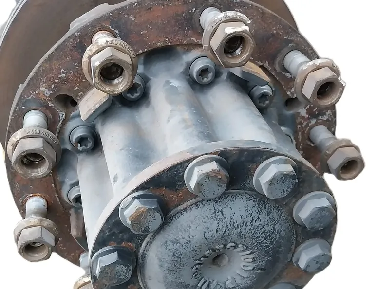 MERCEDES-BENZ ACTROS MP4 (2011-present) Aizmugurējā kreisā riteņa rumbas vārpsta/stupica A9463560201,A9463560201,9463560201,A0075422118 33358633