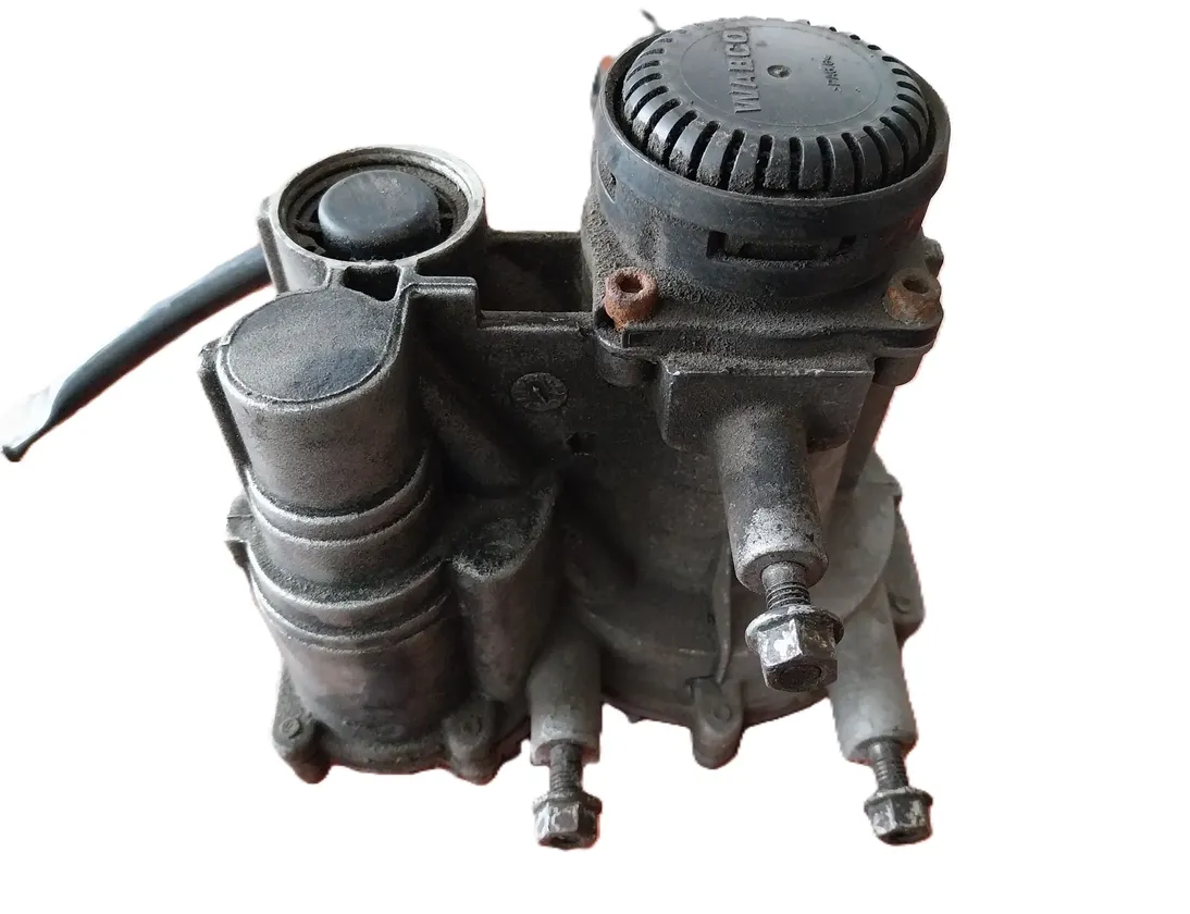 MERCEDES-BENZ ACTROS MP2 / MP3 (2002-present) Piekabes vadības vārsts A0004319413,A0004319413,0004319413,4802040010,A0004318713,A0004318713,0004318713 33609635