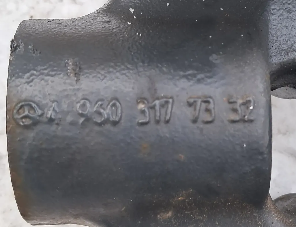 MERCEDES-BENZ ACTROS MP4 (2011-present) Kronšteins kabīnes montāžai A9603177332,A9603177332,9603177332,A960310293390,A960310293390,960310293390 33710509