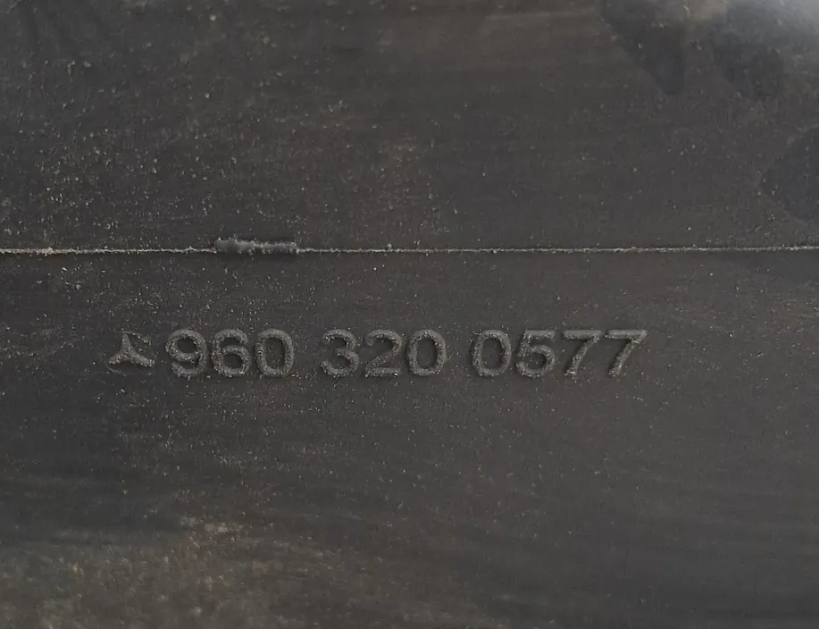 MERCEDES-BENZ ACTROS MP4 (2011-present) Centrālā atsperes stiprinājuma kronšteins A9603220409,A9603220409,9603220409,A9603221109,A9603221109,9603221109,A9603200577,A9603200577,9603200577 33717095