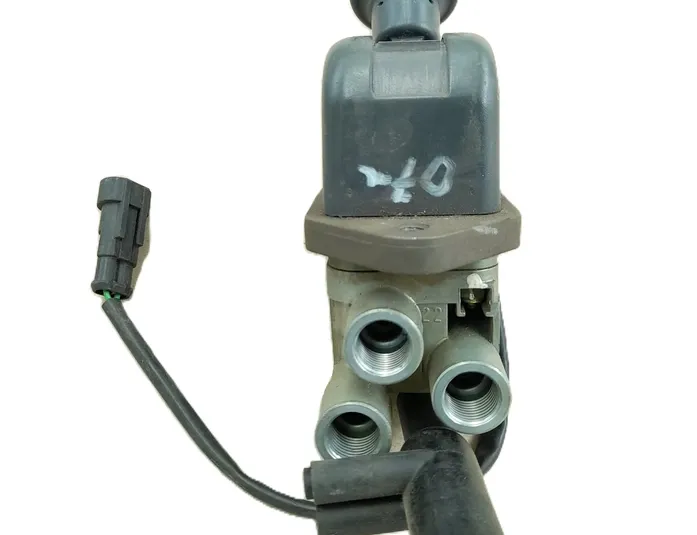 IVECO EuroCargo I-III (1991-2015) Handbrake Handle 41211127,5801448144,5802478888,DPM90EY,DPM90EY 33914858