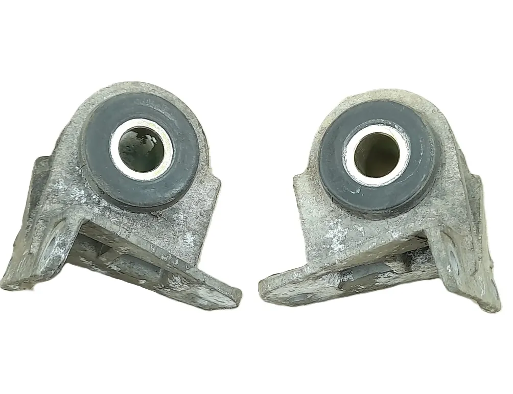 MAN TGX (2007-present) Radiatoru kronšteini 81062250006,81.06225-0006,81062250005,81.06225-0005 34858134