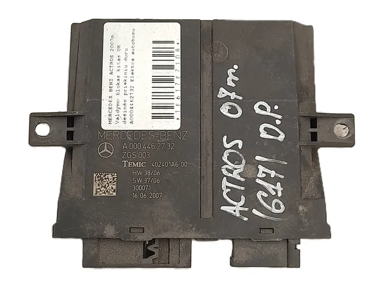 MERCEDES-BENZ ACTROS MP2 / MP3 (2002-present) Priekšējo labo durvju vadības bloks A0004462732,A0004462732,0004462732 34399398